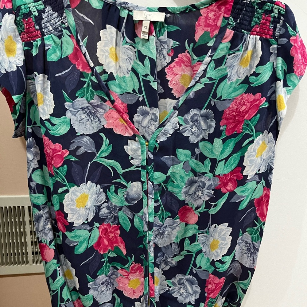 Joie Silk Multicolor Floral V-Neck Blouse